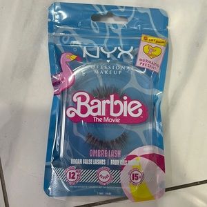 NYX Professional Makeup Barbie Jumbo Lash
- 1pr